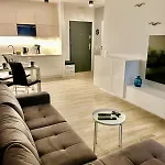 Platinium 21,23 Apartman 3*