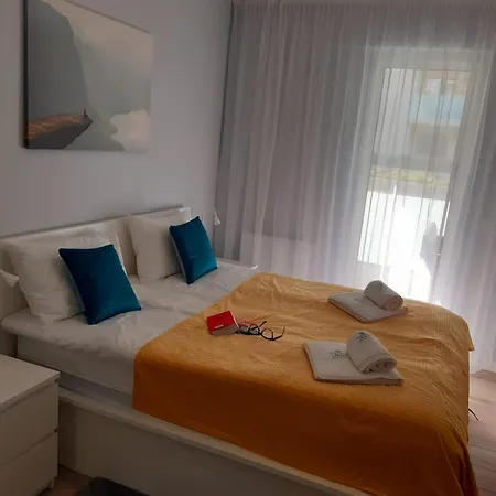 Platinium 21,23 Apartment Rewal